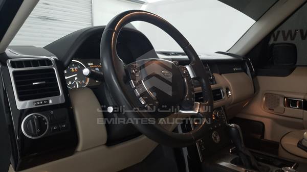 Photo 10 VIN: SALLMAMD4CA373027 - RANGE ROVER HSE 