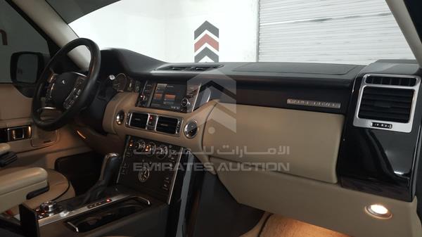 Photo 30 VIN: SALLMAMD4CA373027 - RANGE ROVER HSE 