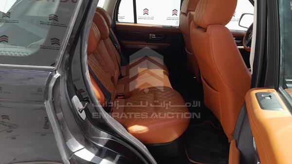 Photo 22 VIN: SALLSAAD4BA269684 - RANGE ROVER HSE 