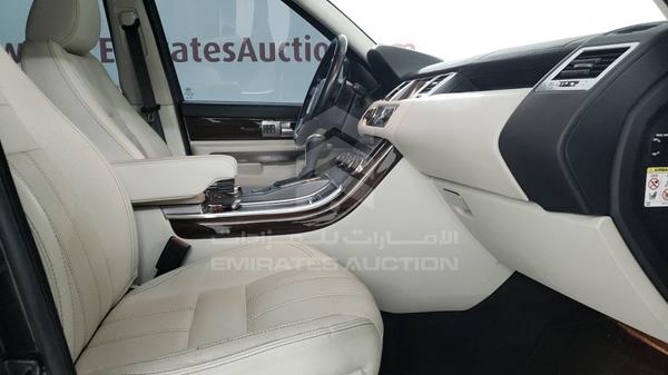 Photo 29 VIN: SALLSAAD4BA272750 - RANGE ROVER SPORT 