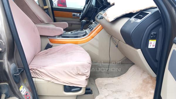 Photo 22 VIN: SALLSAAD4BA292764 - RANGE ROVER HSE 