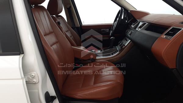 Photo 30 VIN: SALLSAAD4BA713780 - RANGE ROVER HSE 