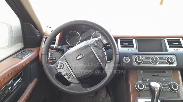 Photo 11 VIN: SALLSAAD4CA742899 - RANGE ROVER SPORT HSE 