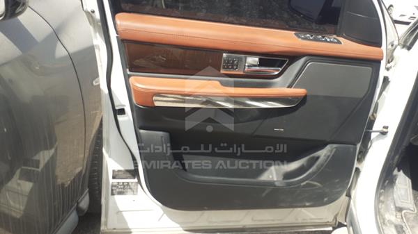 Photo 8 VIN: SALLSAAD4DA769231 - LAND ROVER RANGE ROVER 