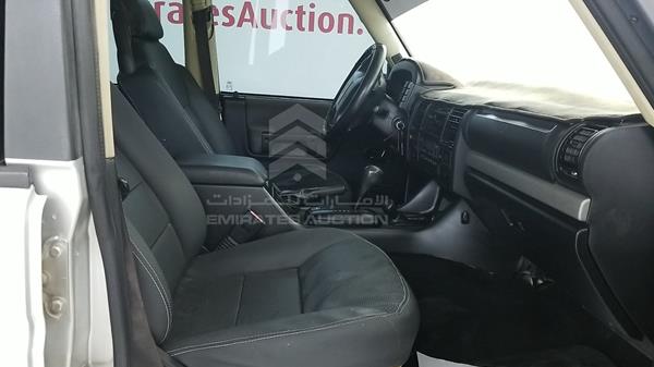 Photo 30 VIN: SALLTGM144A831143 - LAND ROVER DISCOVERY 