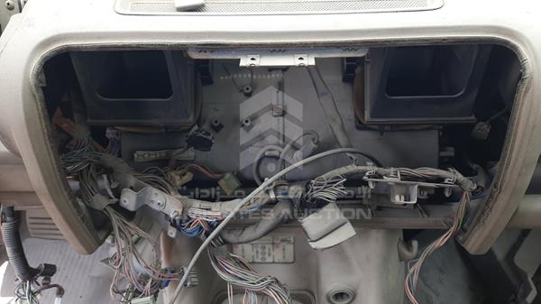 Photo 15 VIN: SALLTGM34XA217751 - LAND ROVER DISCOVERY V8 