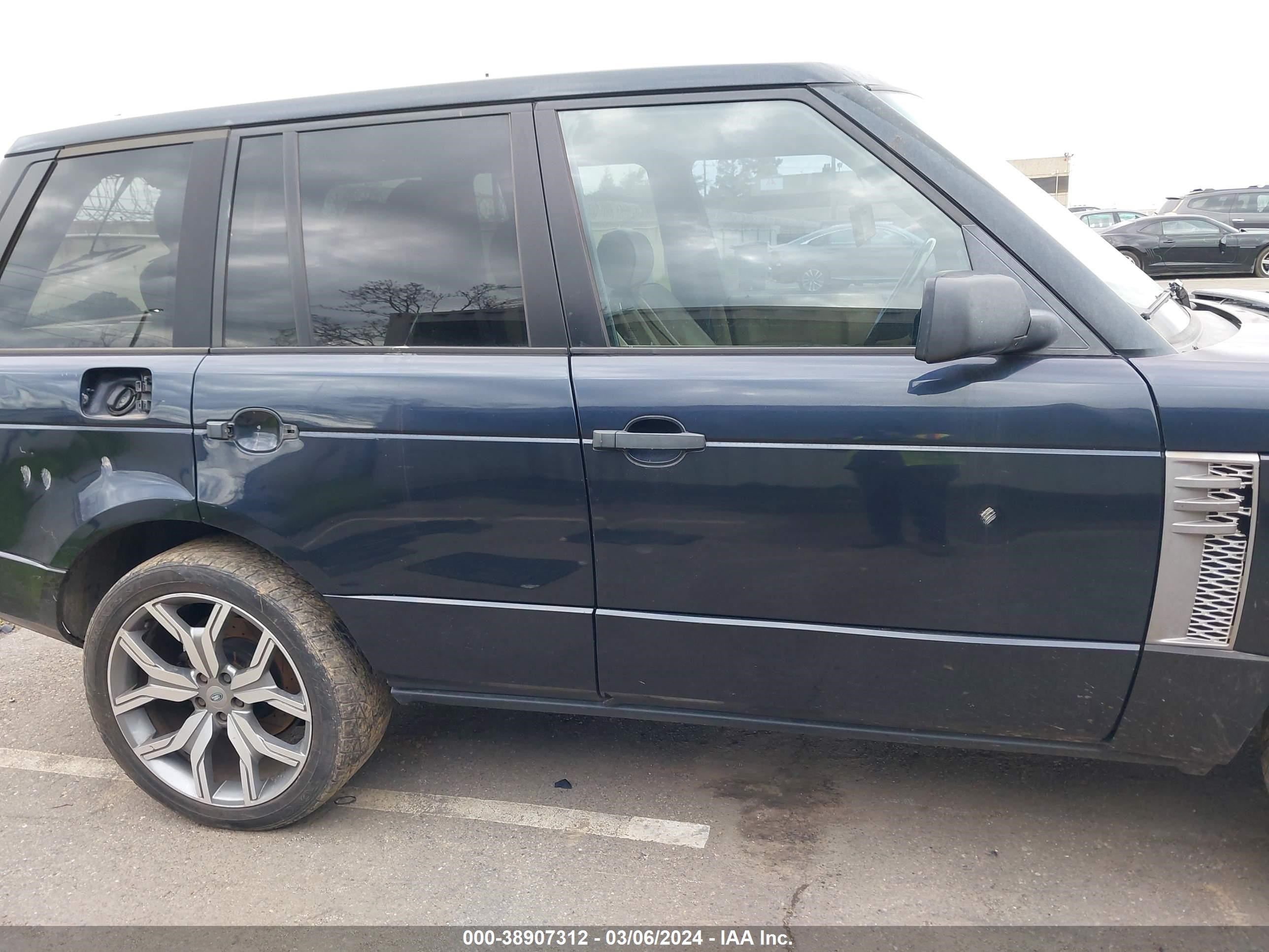 Photo 11 VIN: SALME11443A139758 - LAND ROVER RANGE ROVER 