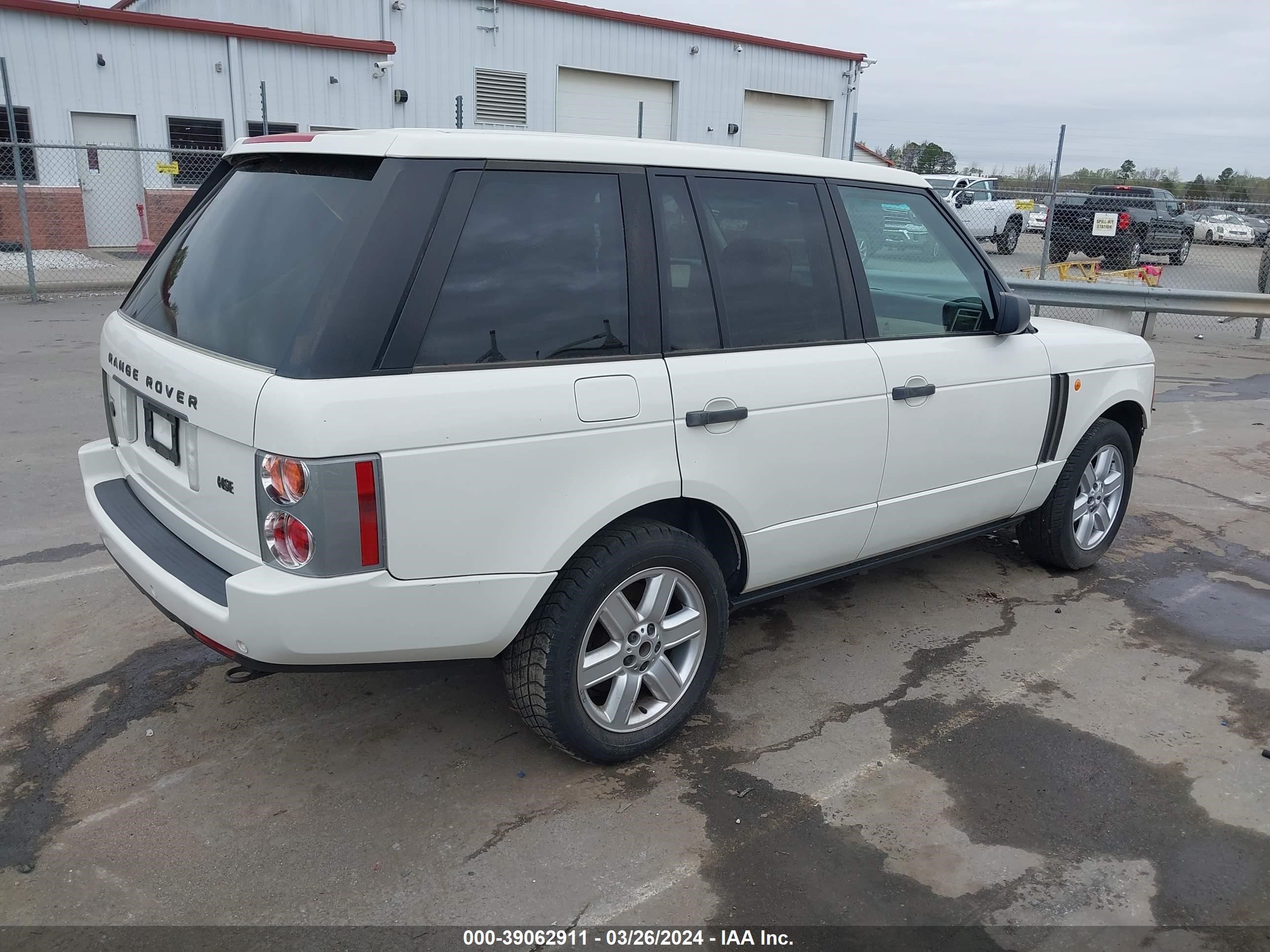 Photo 3 VIN: SALME114X3A128876 - LAND ROVER RANGE ROVER 