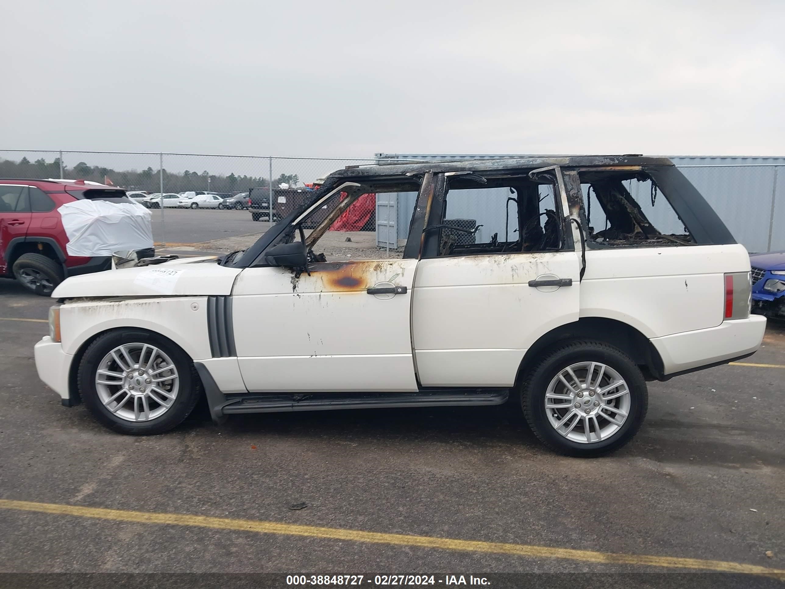 Photo 12 VIN: SALME15459A304039 - LAND ROVER RANGE ROVER 