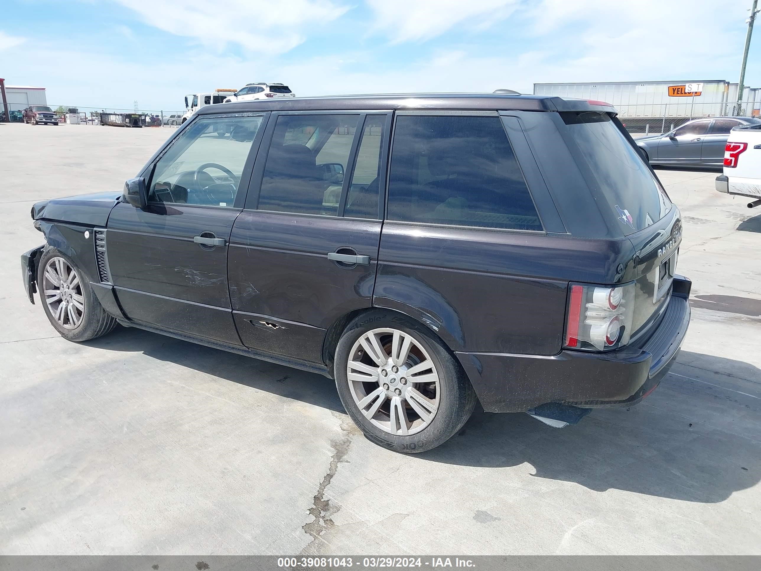 Photo 2 VIN: SALMF1D42BA336113 - LAND ROVER RANGE ROVER 