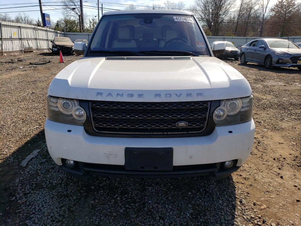 Photo 4 VIN: SALMF1D47CA388130 - LAND ROVER RANGE ROVER 