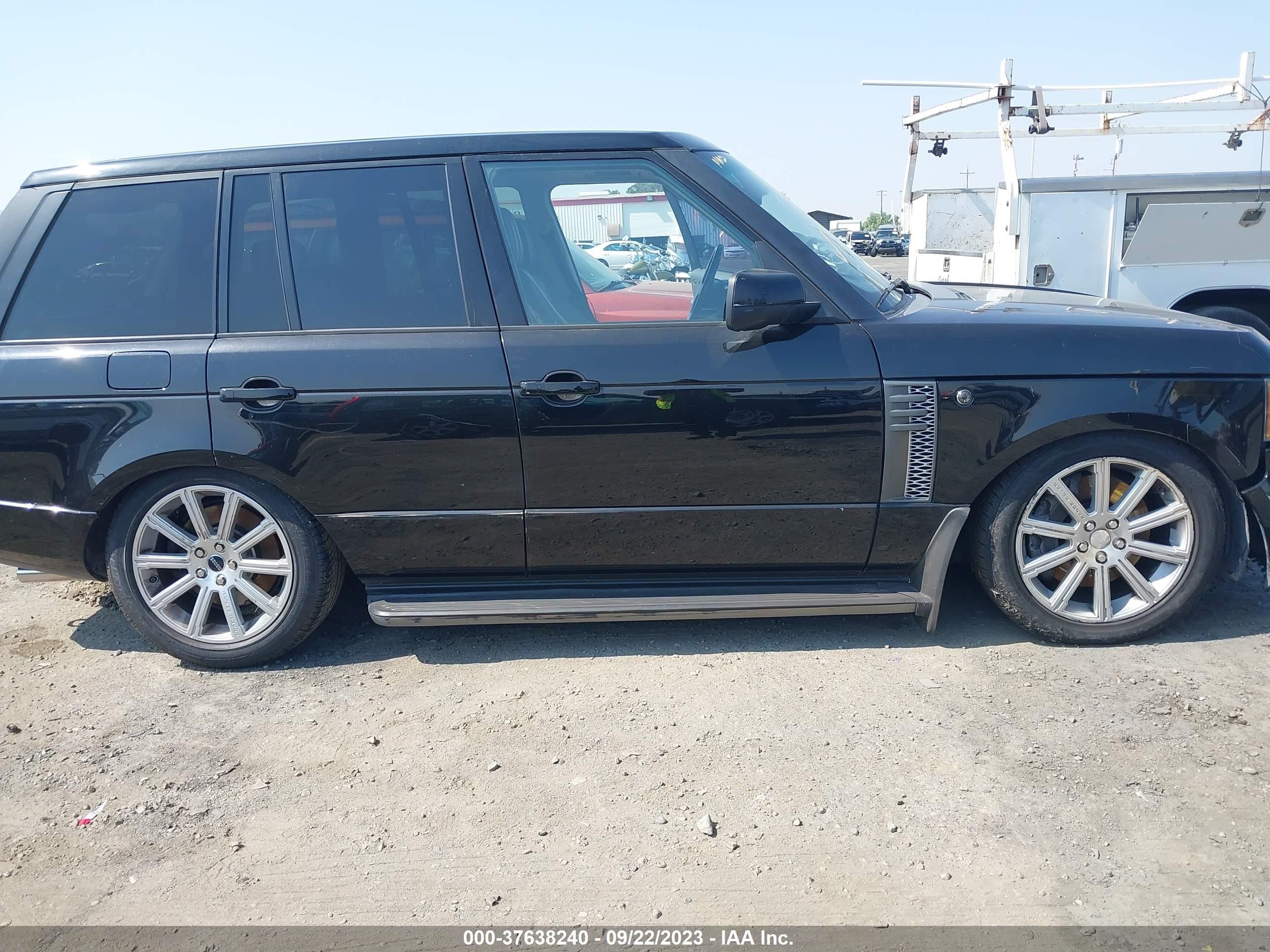 Photo 5 VIN: SALMF1E40AA327536 - LAND ROVER RANGE ROVER 