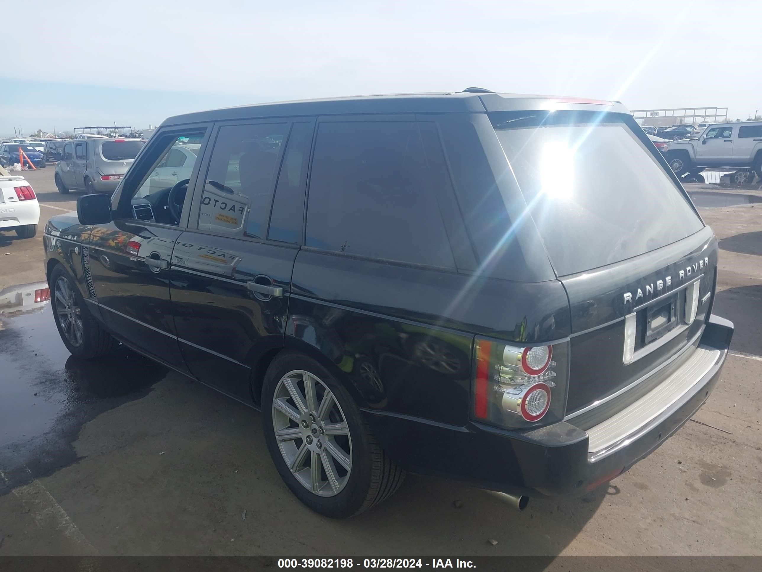 Photo 2 VIN: SALMF1E45AA308500 - LAND ROVER RANGE ROVER 