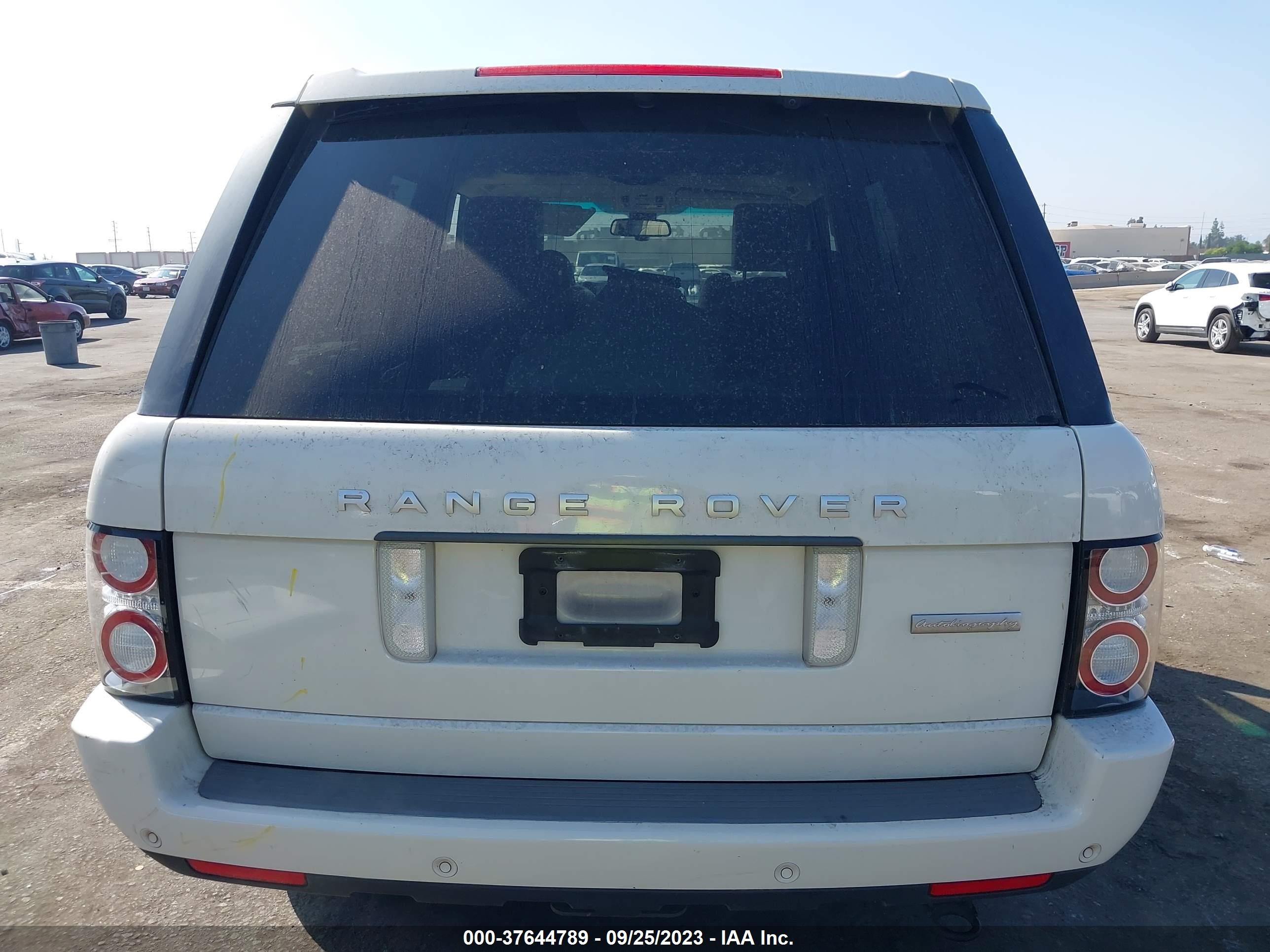 Photo 16 VIN: SALMP1E46AA316098 - LAND ROVER RANGE ROVER 