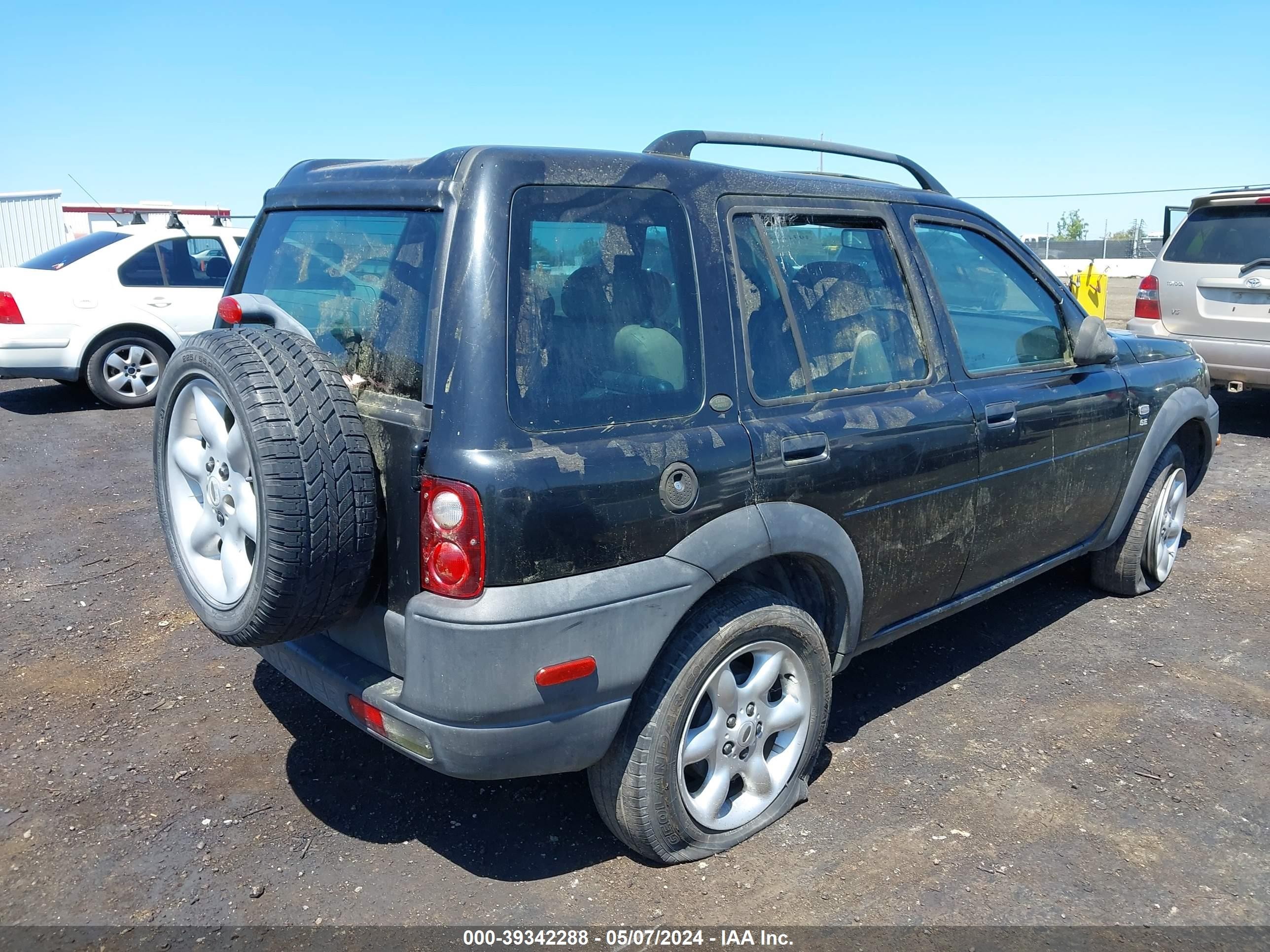 Photo 3 VIN: SALNY22212A392159 - LAND ROVER FREELANDER 