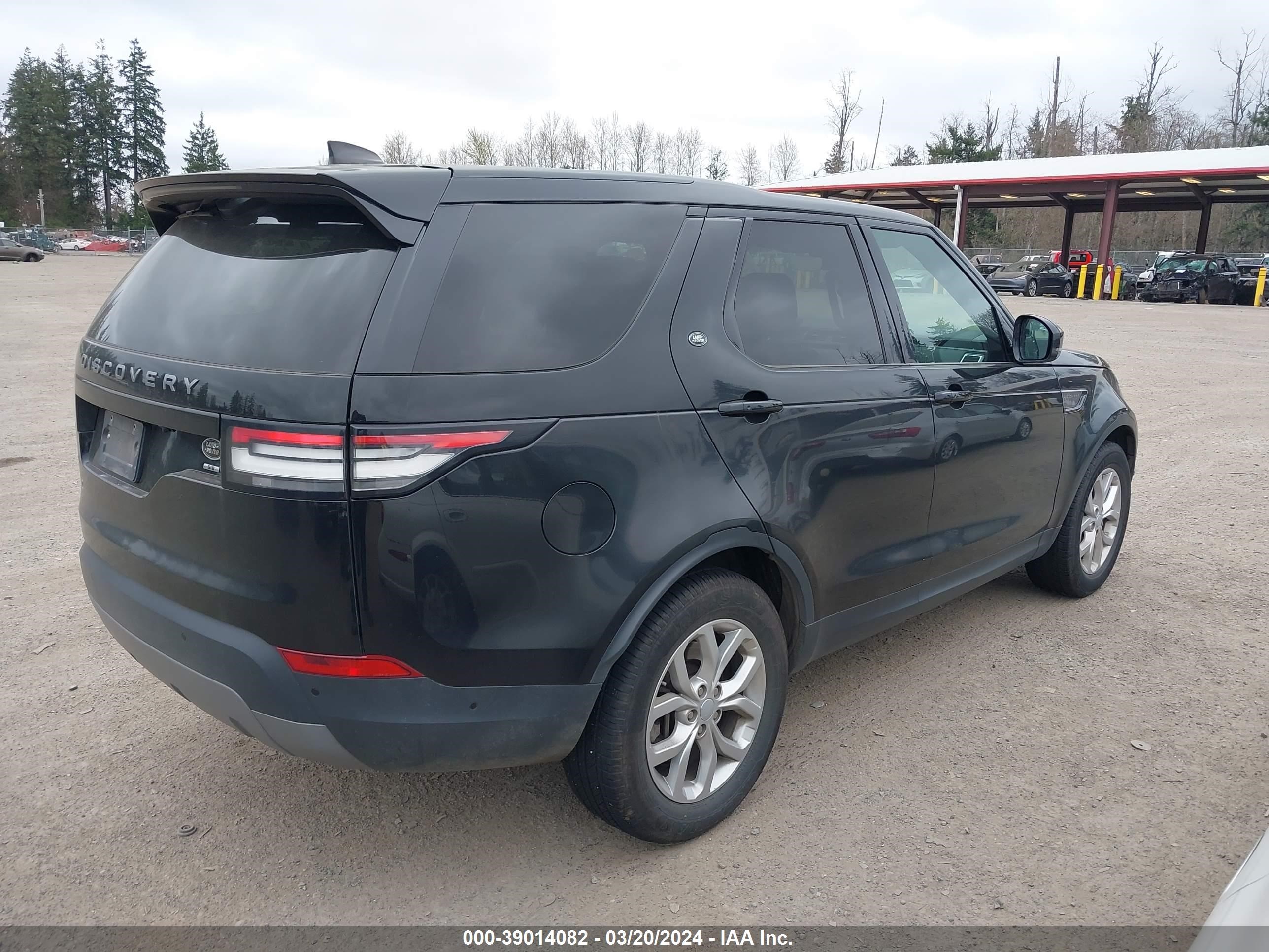 Photo 3 VIN: SALRG2RV0L2428469 - LAND ROVER DISCOVERY 