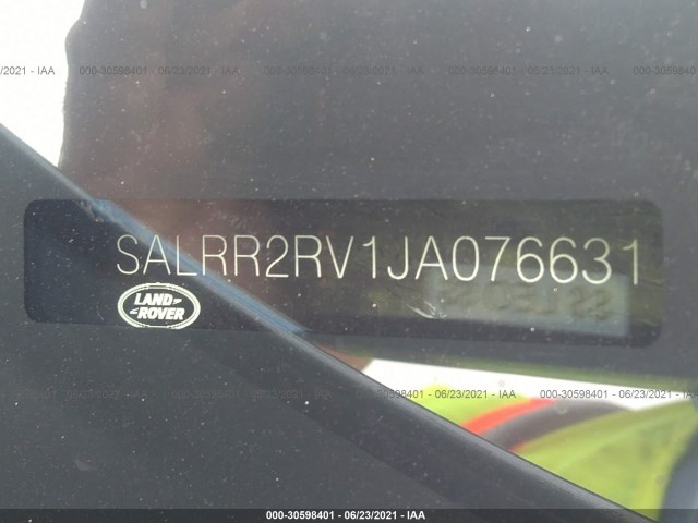 Photo 8 VIN: SALRR2RV1JA076631 - LAND ROVER DISCOVERY 