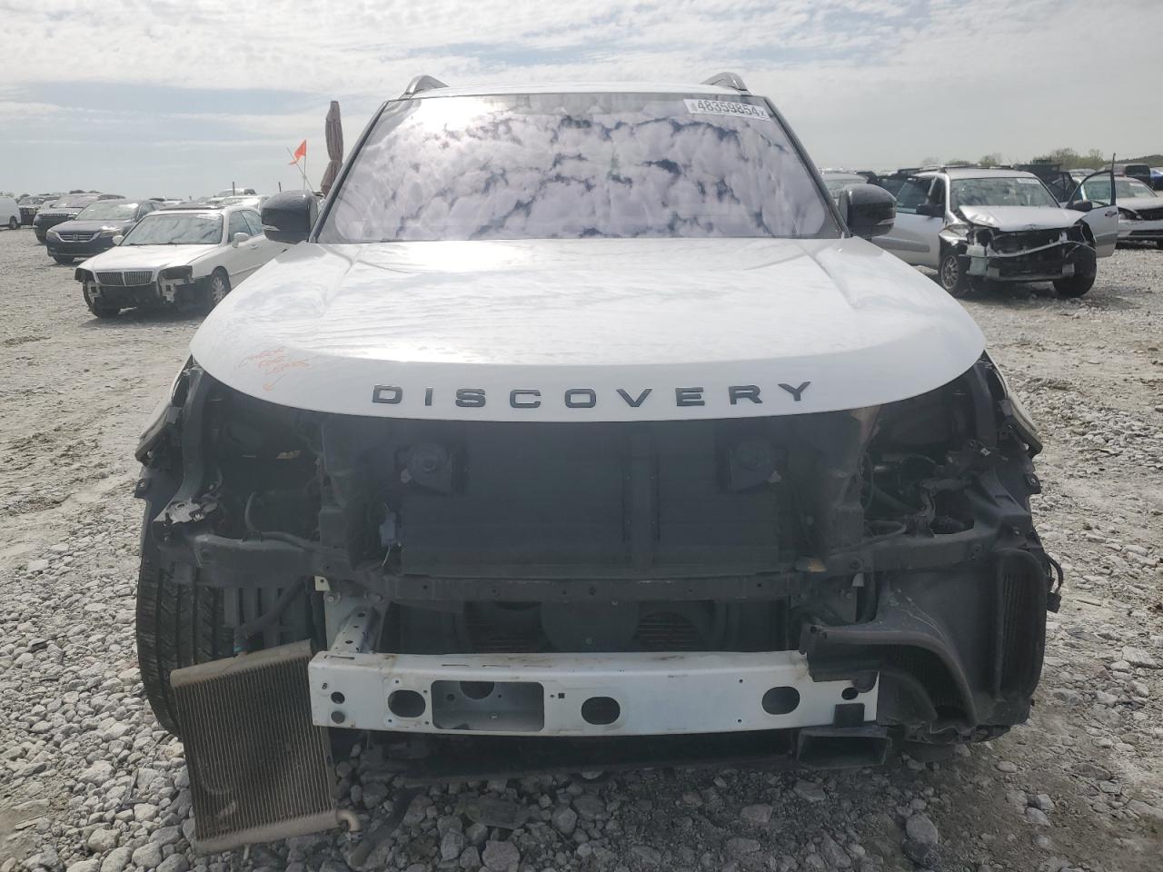 Photo 4 VIN: SALRR2RV6JA075877 - LAND ROVER DISCOVERY 