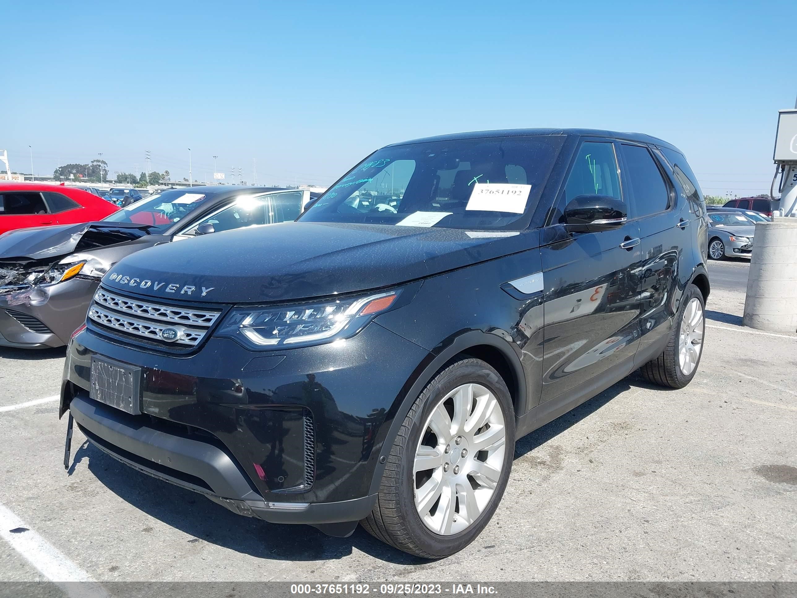 Photo 1 VIN: SALRT2RV8L2414931 - LAND ROVER DISCOVERY 