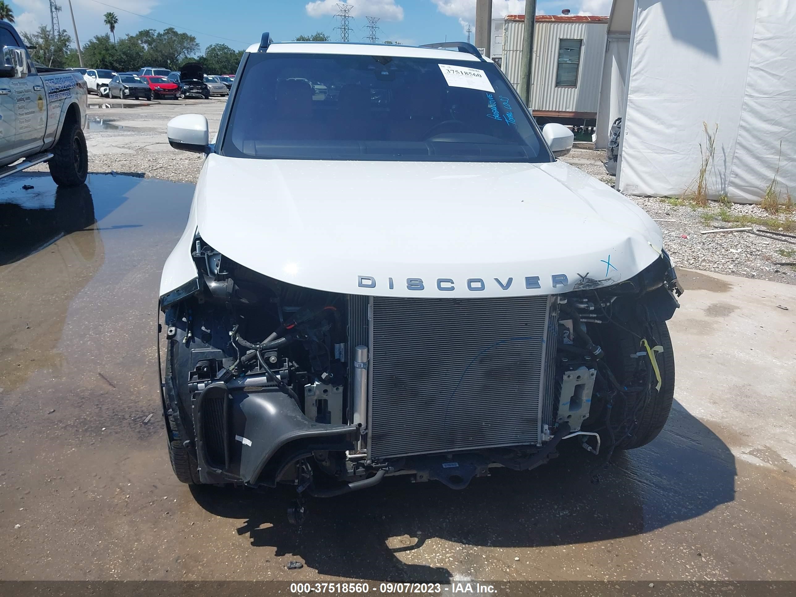 Photo 11 VIN: SALRT2RV9L2433634 - LAND-ROVER DISCOVERY 