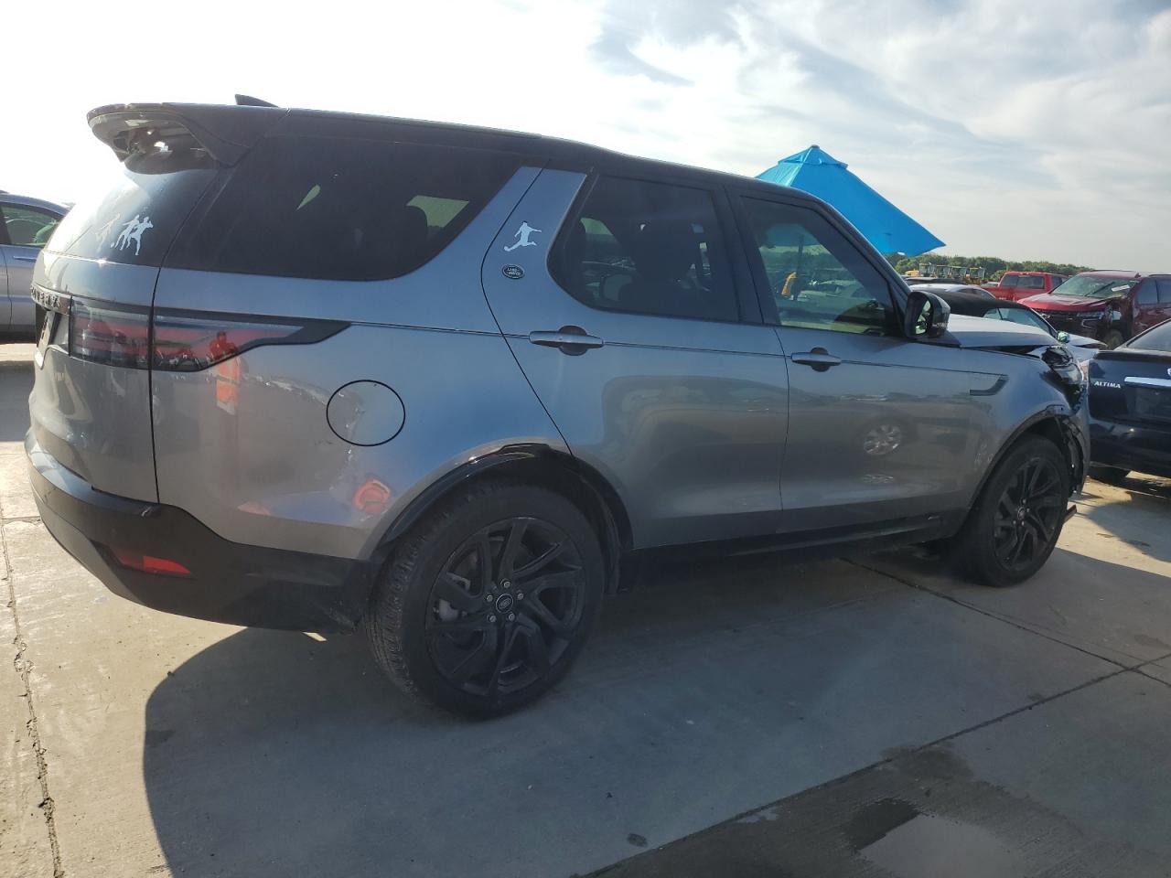 Photo 2 VIN: SALRT2RX9M2450050 - LAND ROVER DISCOVERY 