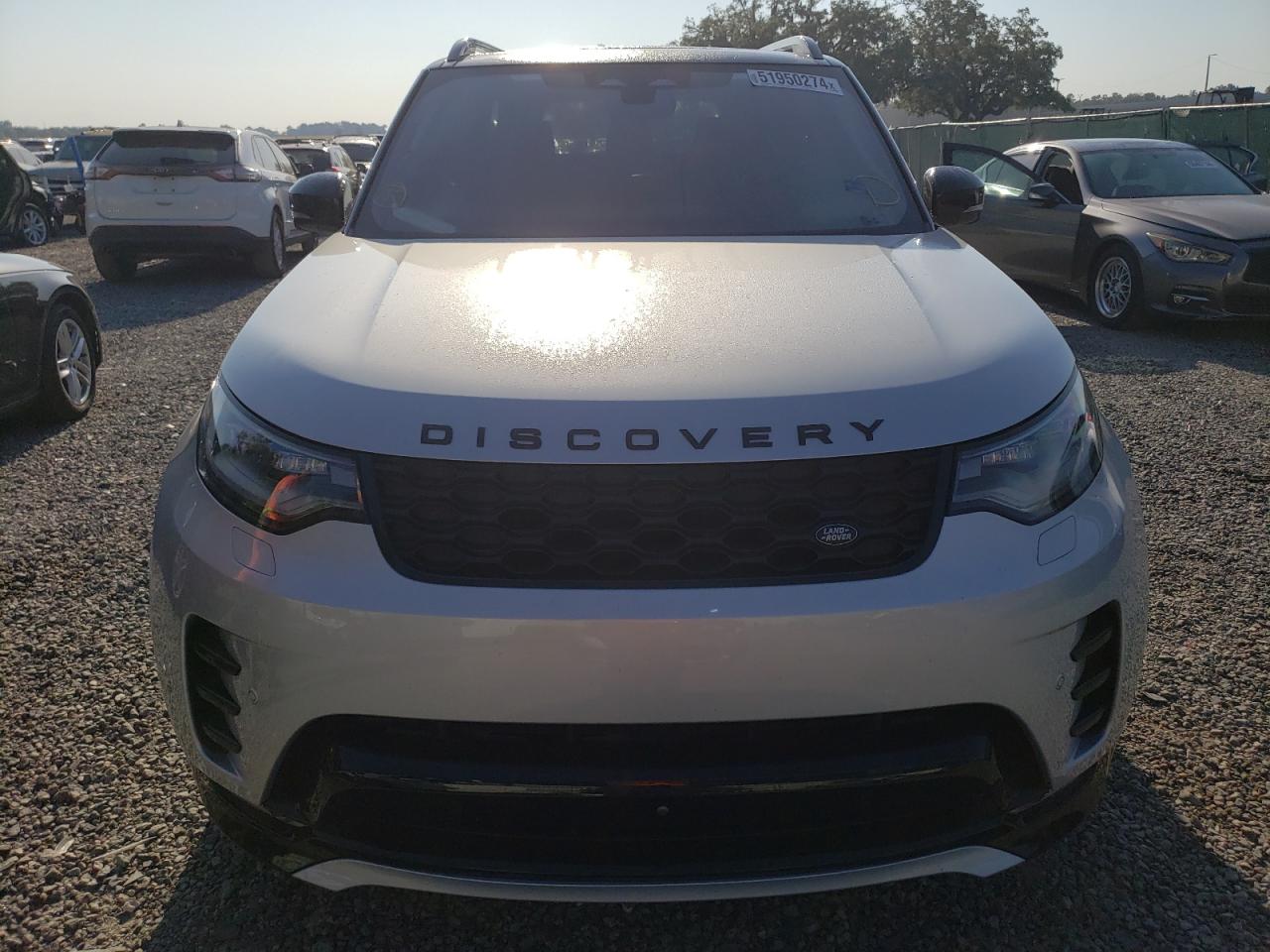 Photo 4 VIN: SALRT4EU8N2458519 - LAND ROVER DISCOVERY 