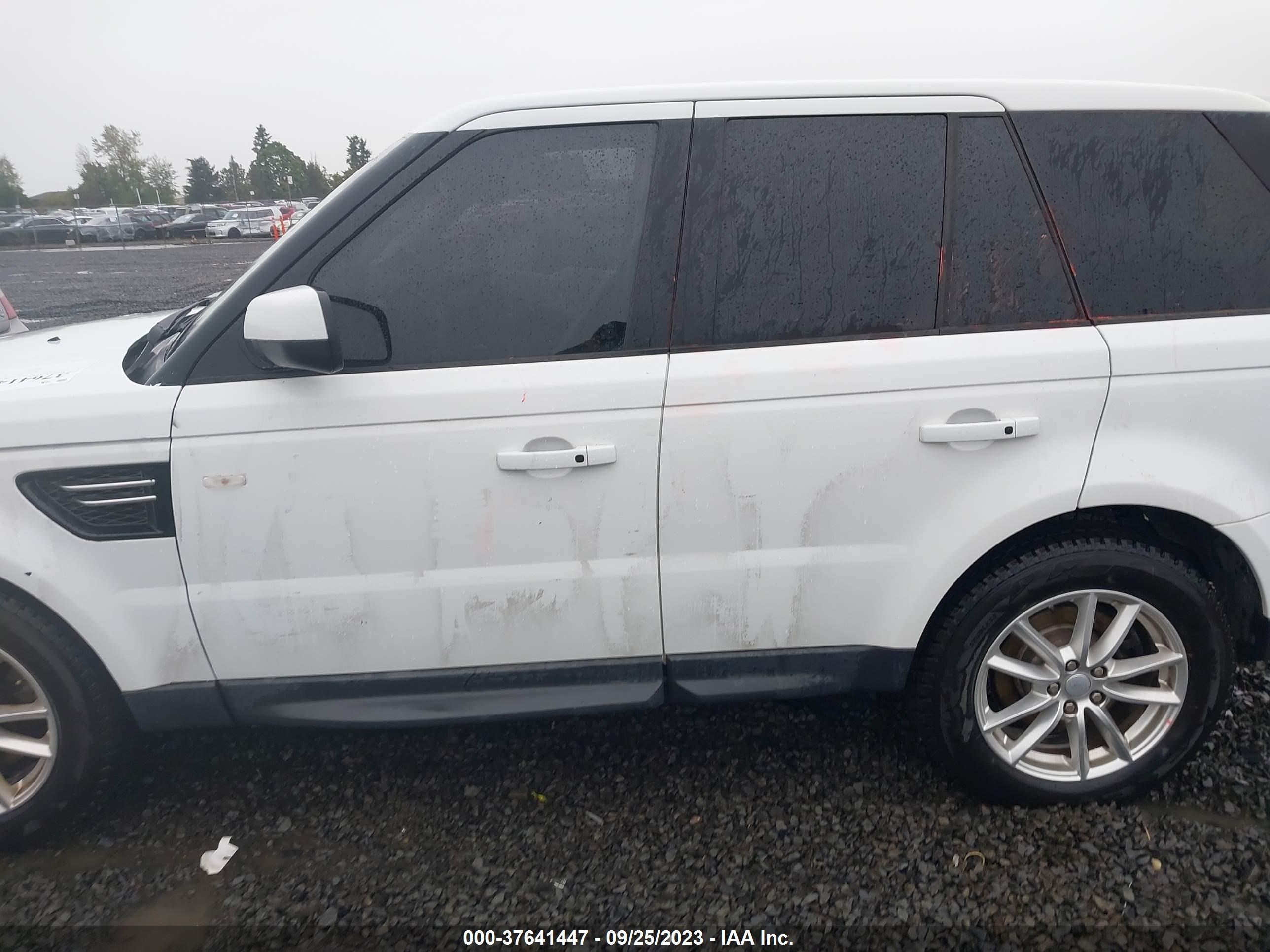 Photo 13 VIN: SALSF2D41DA775285 - LAND ROVER RANGEROVER 