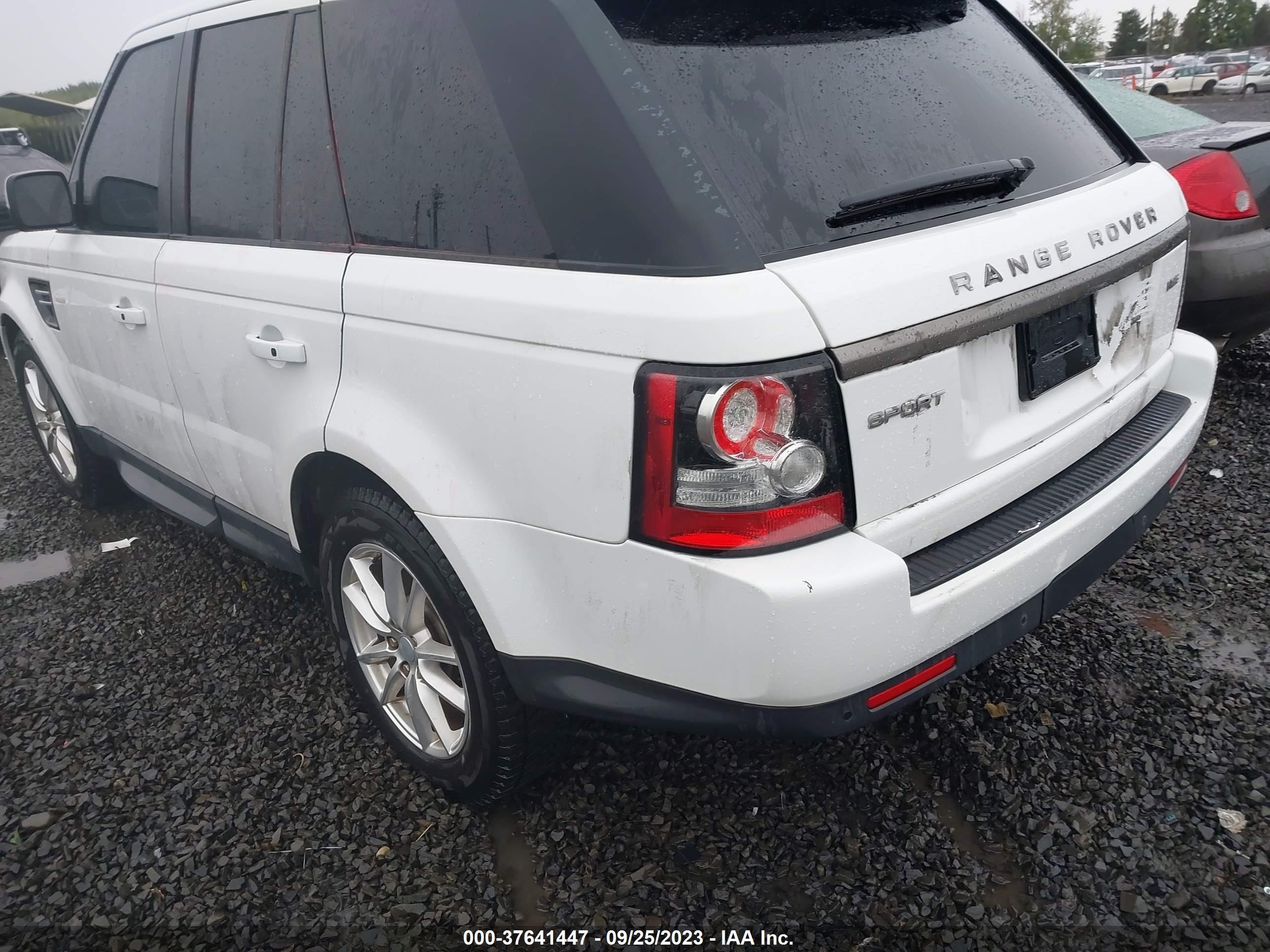 Photo 2 VIN: SALSF2D41DA775285 - LAND ROVER RANGEROVER 