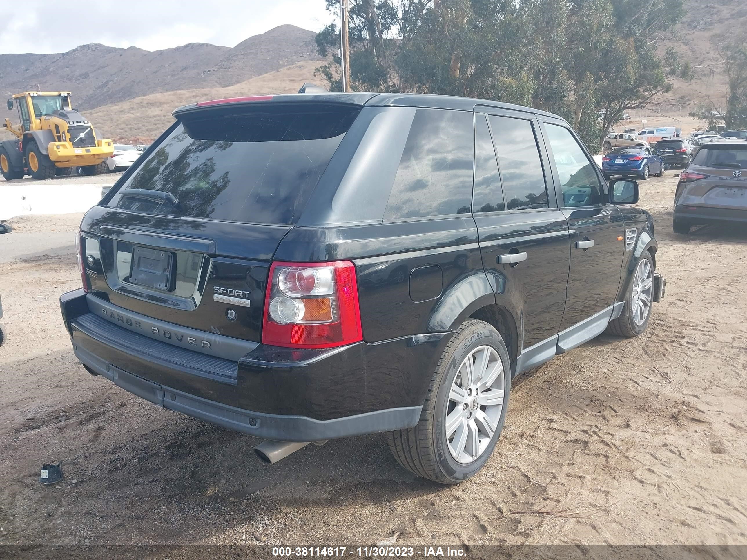 Photo 3 VIN: SALSH23418A182611 - LAND ROVER RANGE ROVER SPORT 