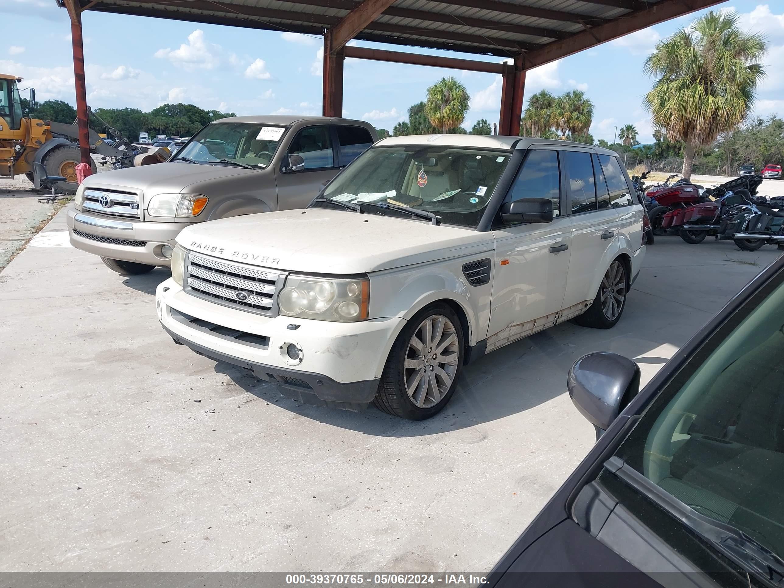 Photo 1 VIN: SALSH23447A998517 - LAND ROVER RANGE ROVER SPORT 