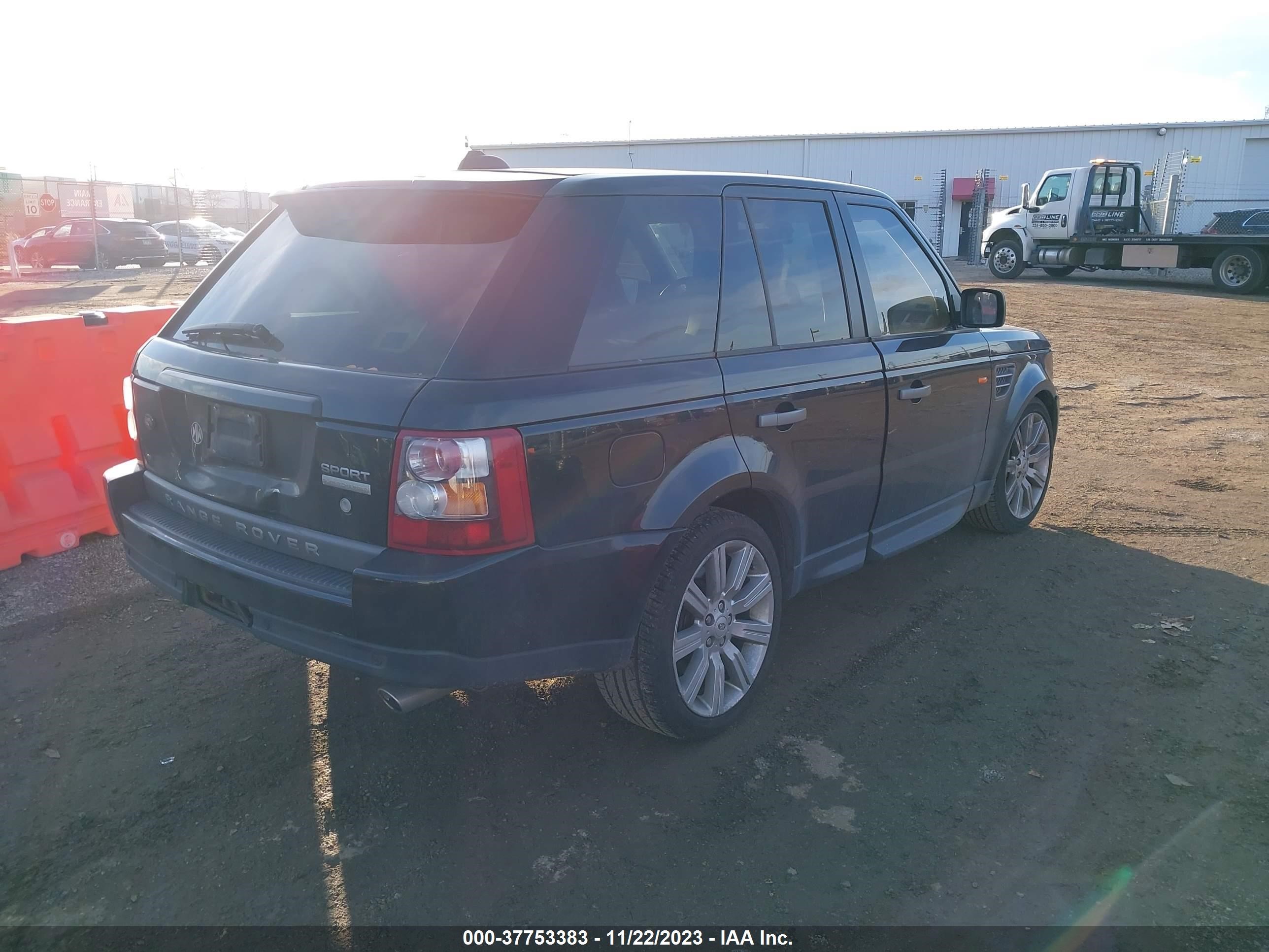 Photo 3 VIN: SALSH23448A180996 - LAND ROVER RANGE ROVER SPORT 