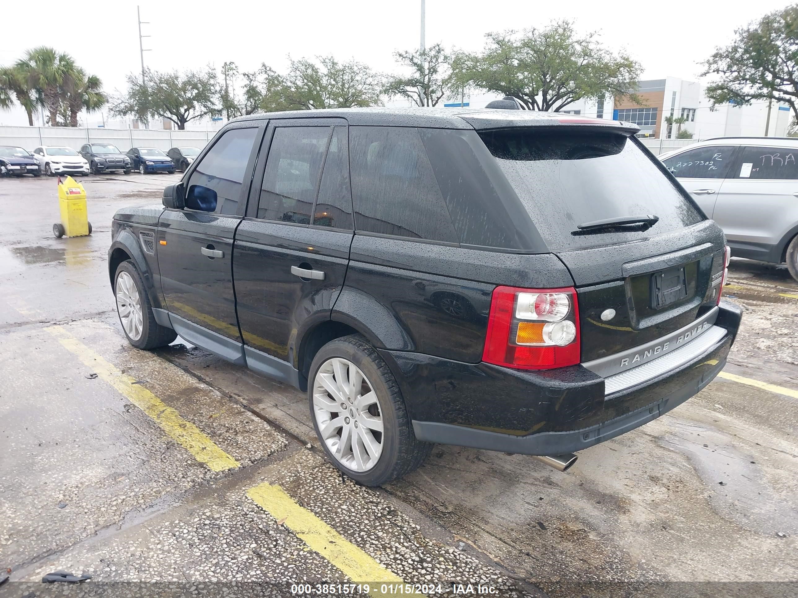 Photo 2 VIN: SALSH23456A953763 - LAND ROVER RANGE ROVER SPORT 