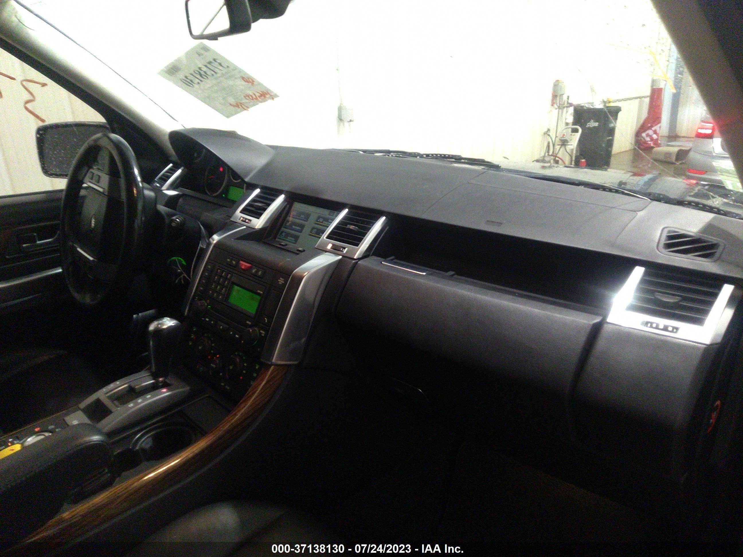 Photo 4 VIN: SALSH23459A189076 - LAND ROVER RANGE ROVER SPORT 