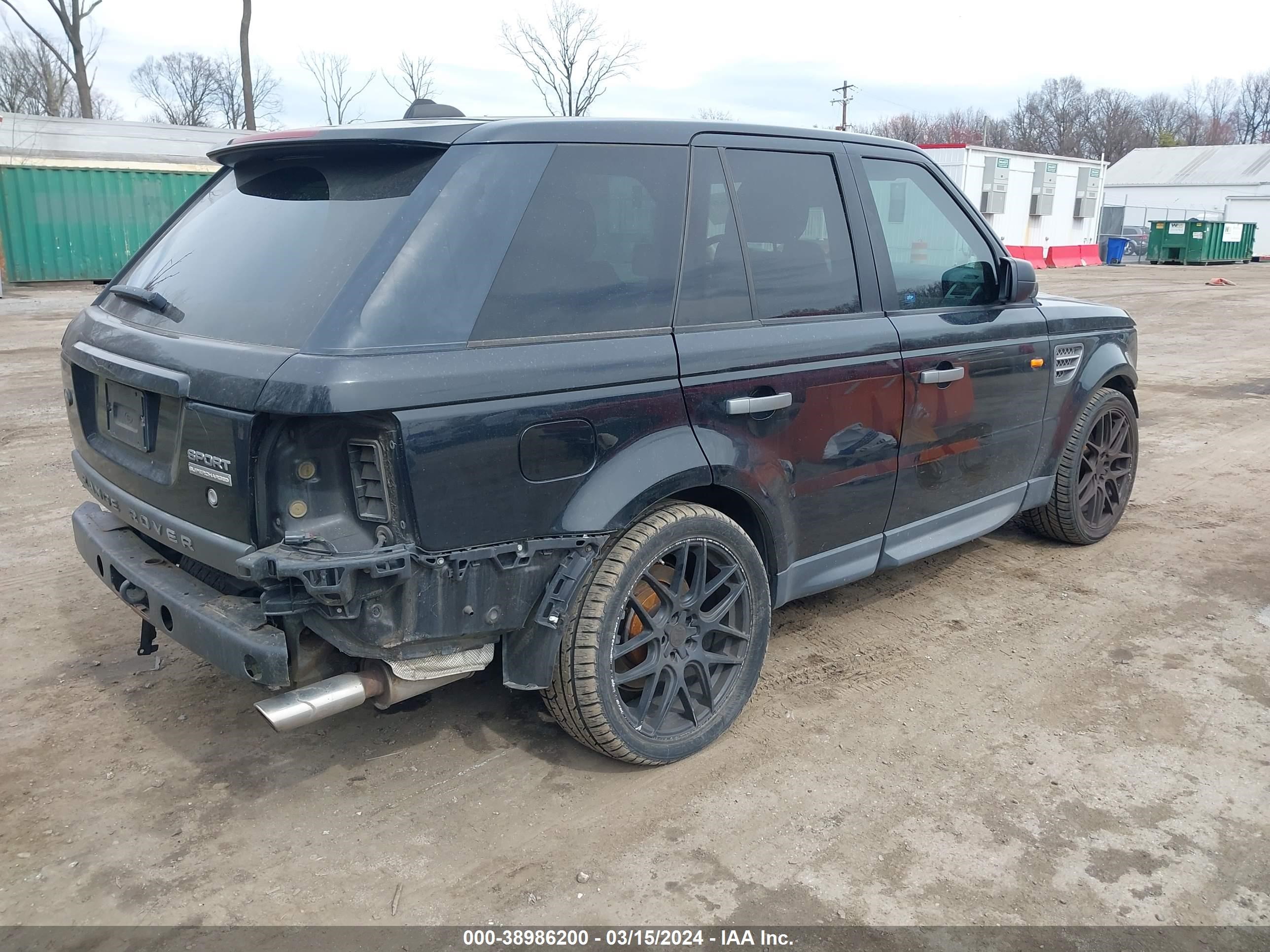 Photo 3 VIN: SALSH23488A144440 - LAND ROVER RANGE ROVER SPORT 