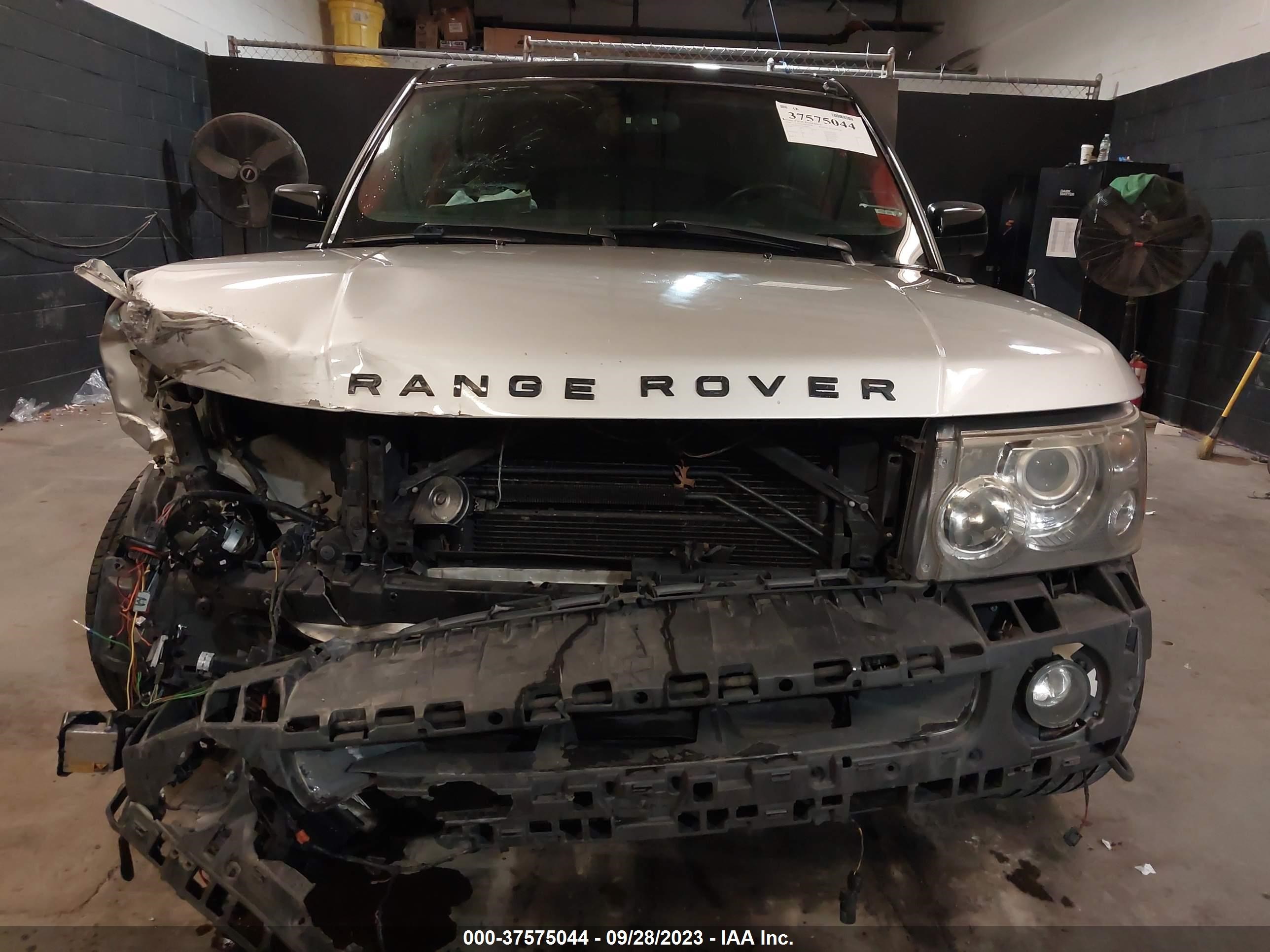 Photo 12 VIN: SALSH23496A930874 - LAND ROVER RANGE ROVER SPORT 