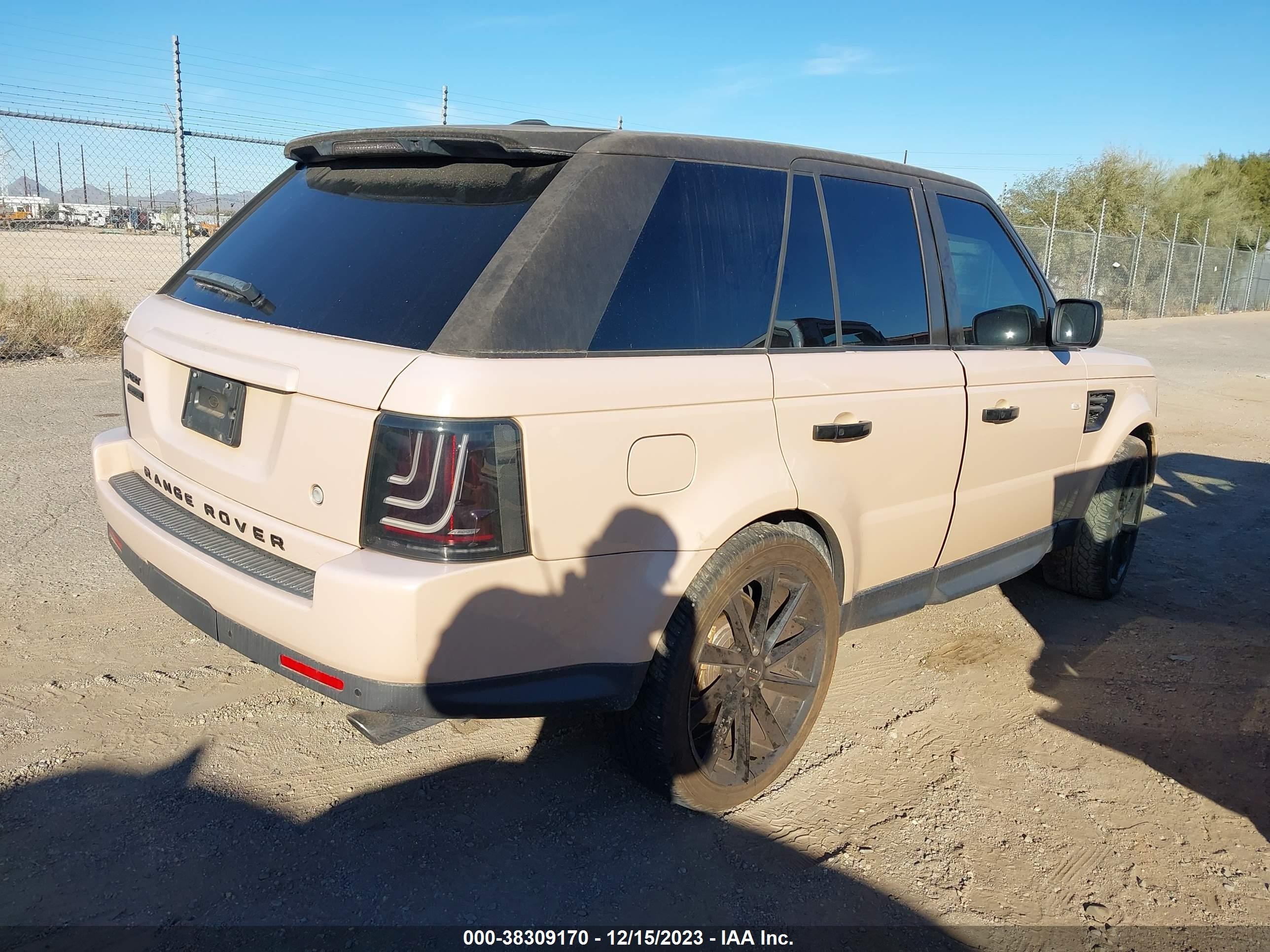 Photo 3 VIN: SALSH2E41AA242647 - LAND ROVER RANGE ROVER SPORT 