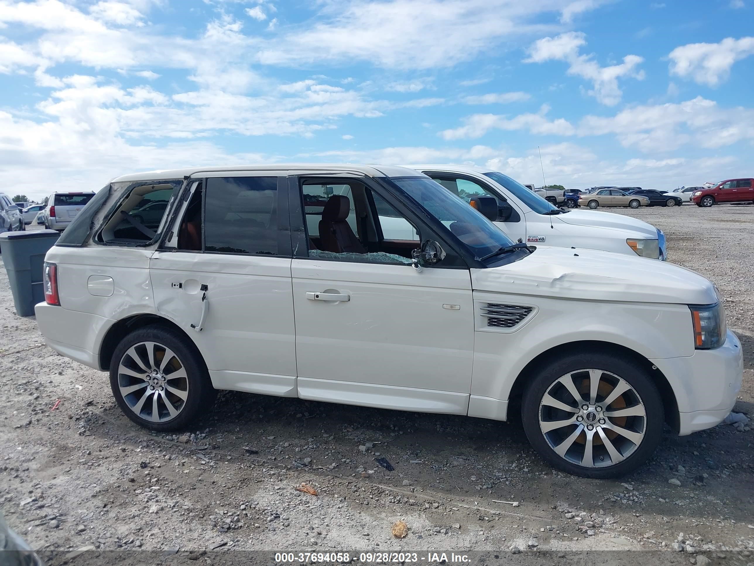 Photo 12 VIN: SALSH2E42AA243774 - LAND ROVER RANGE ROVER SPORT 