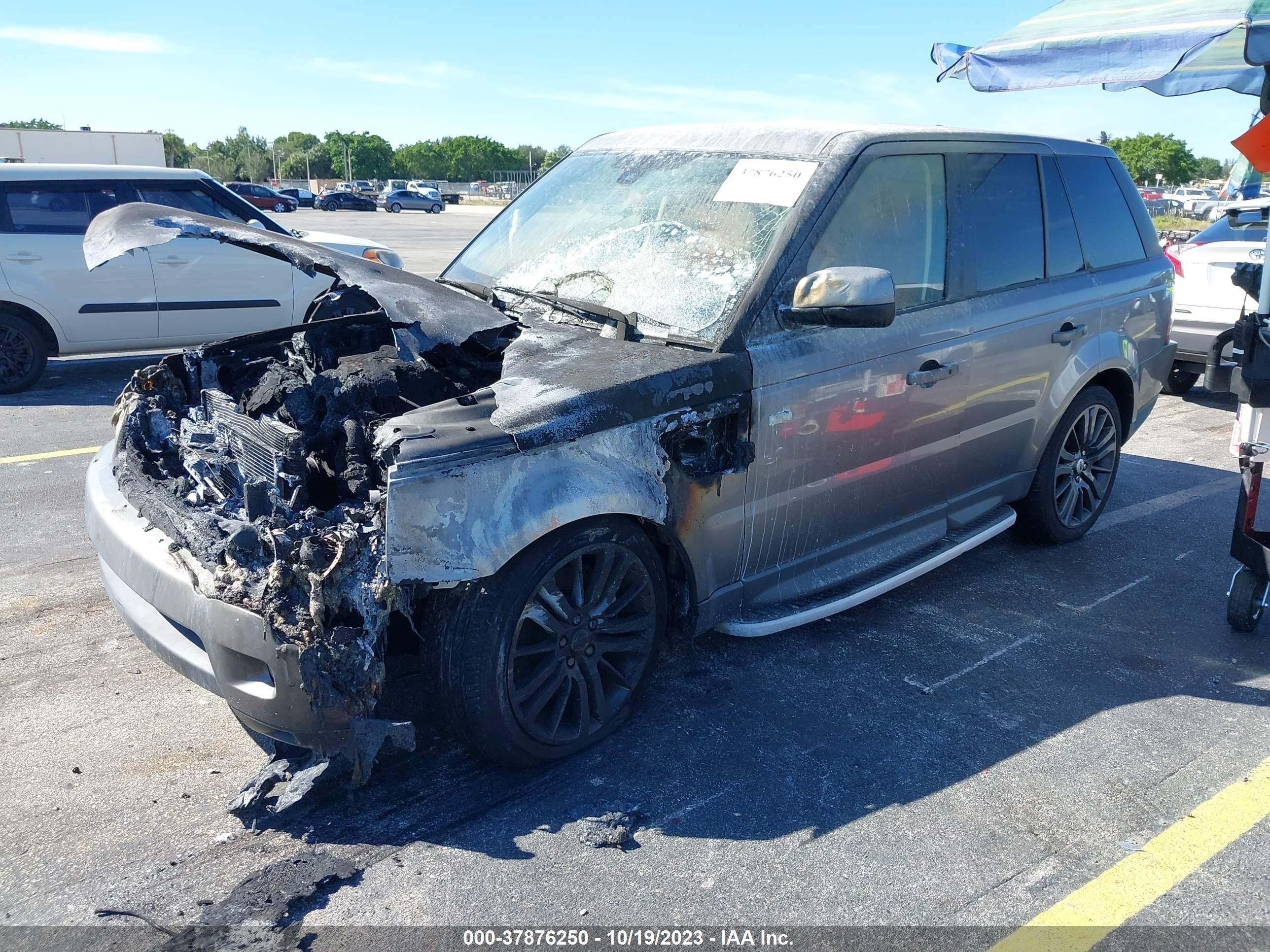 Photo 1 VIN: SALSK2D46BA703815 - LAND ROVER RANGE ROVER SPORT 