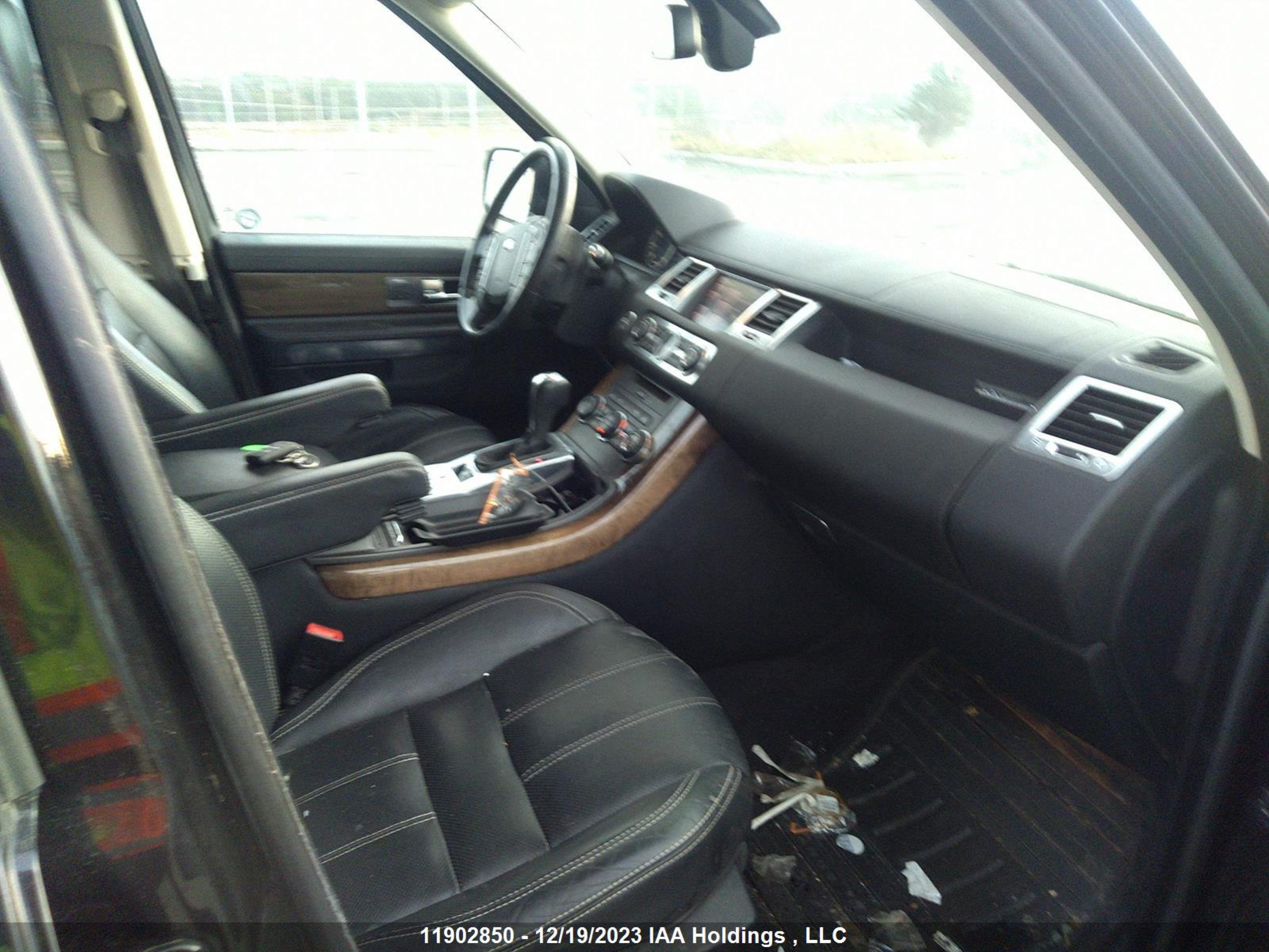 Photo 4 VIN: SALSK2D49CA752248 - LAND ROVER RANGE ROVER SPORT 