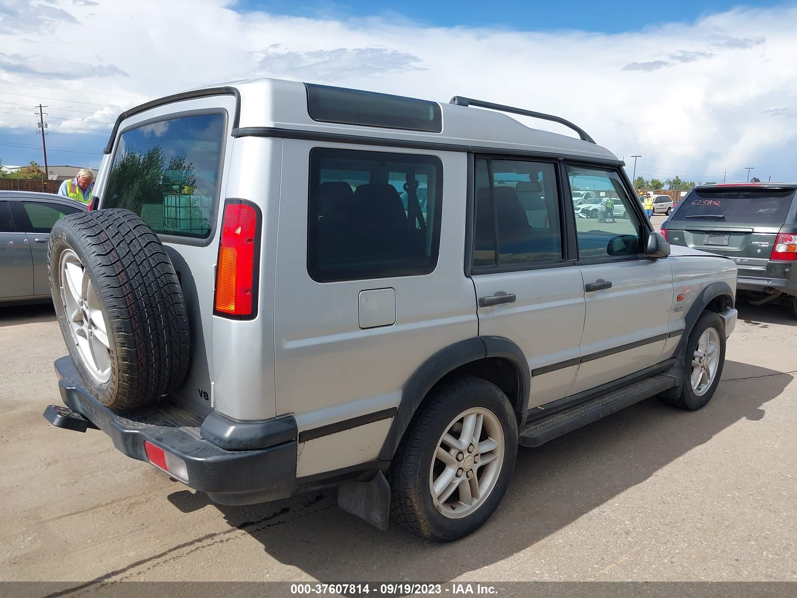 Photo 3 VIN: SALTW16473A809045 - LAND ROVER DISCOVERY 