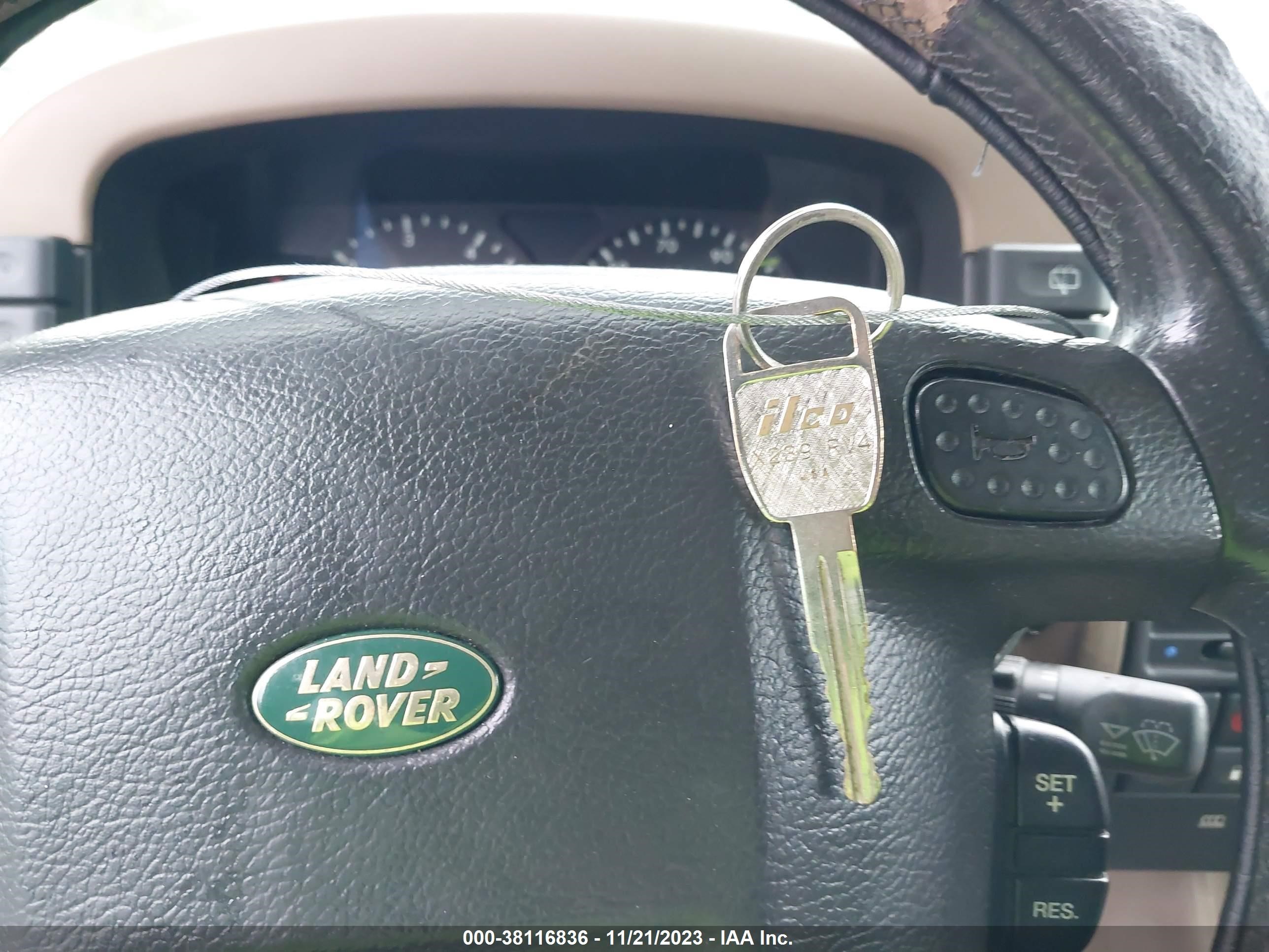 Photo 10 VIN: SALTY12411A729950 - LAND ROVER DISCOVERY 