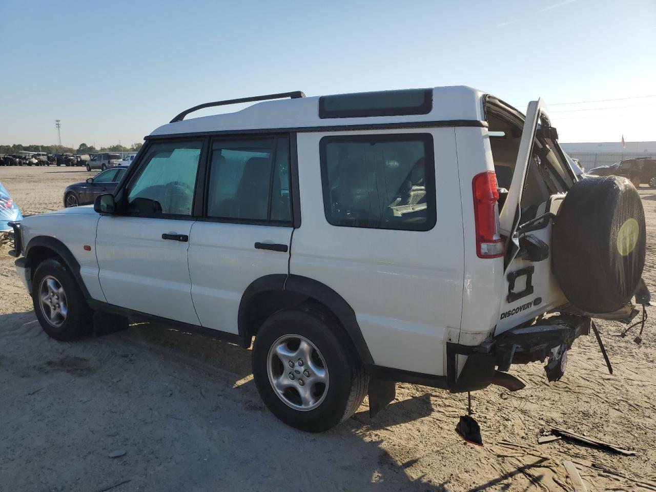 Photo 1 VIN: SALTY1248YA261676 - LAND ROVER DISCOVERY 