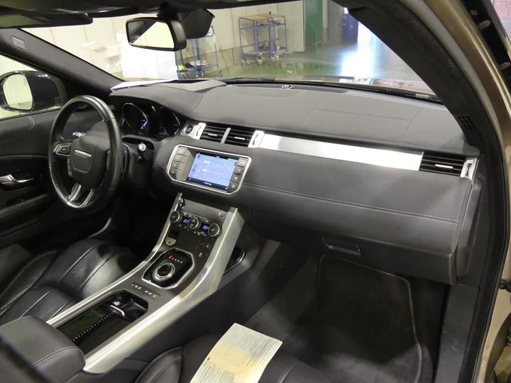 Photo 3 VIN: SALVA2BN0KH328880 - LAND ROVER RANGE EVOQUE 