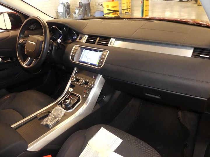 Photo 3 VIN: SALVA2BN9HH247725 - LAND ROVER RANGE EVOQUE 