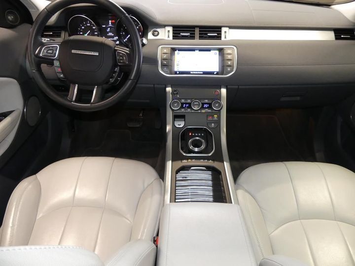 Photo 8 VIN: SALVA2BNXHH174624 - LAND ROVER RANGE EVOQUE 