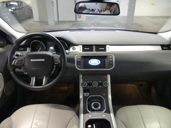 Photo 8 VIN: SALVA2BNXHH246227 - LAND ROVER RANGE EVOQUE 