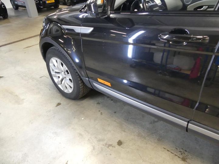 Photo 18 VIN: SALVA2DN8HH208928 - LAND ROVER RANGE EVOQUE 