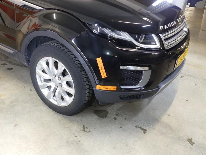 Photo 30 VIN: SALVA2DN8HH208928 - LAND ROVER RANGE EVOQUE 