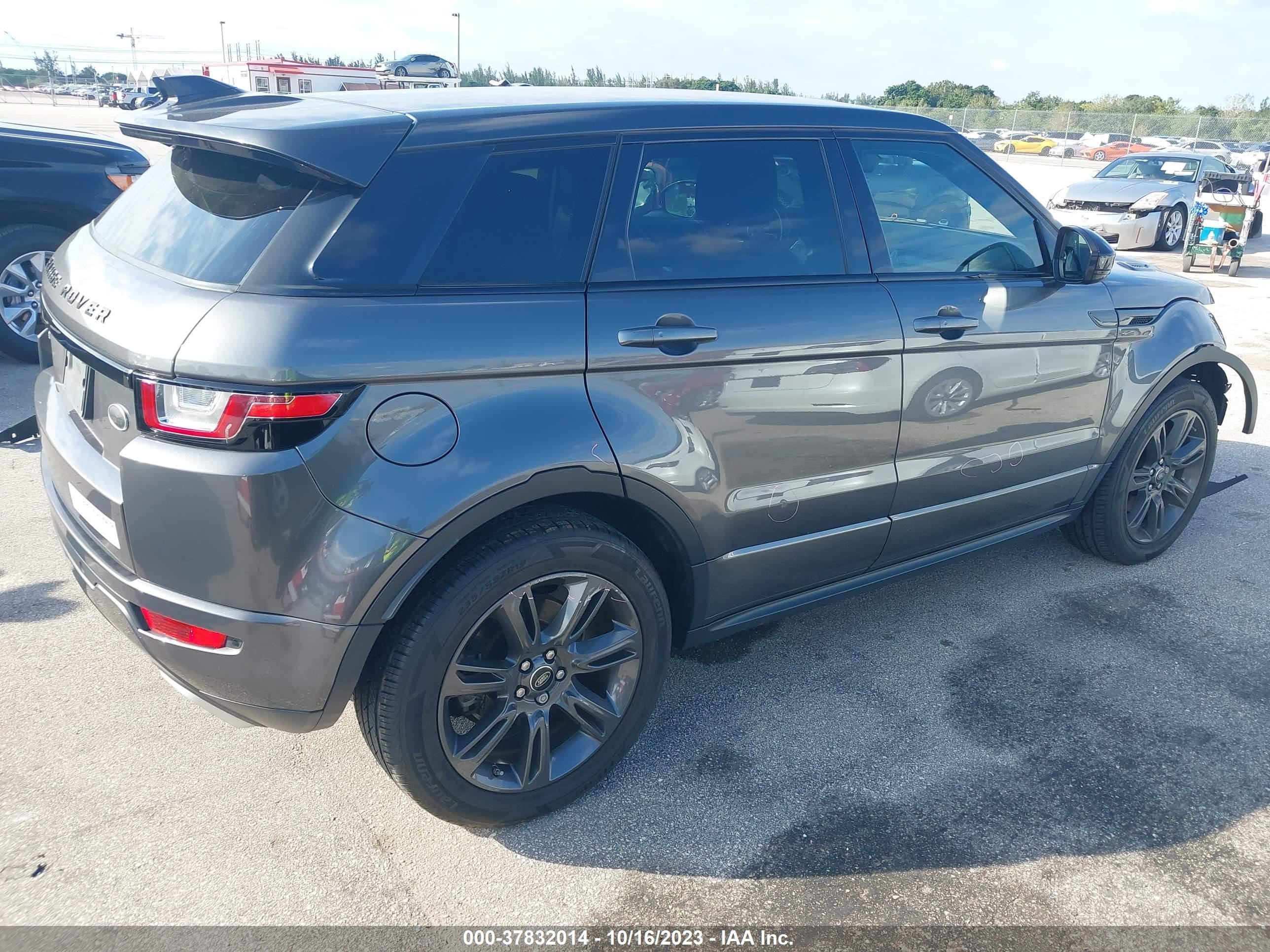 Photo 3 VIN: SALVC2RX3JH321700 - LAND ROVER RANGE ROVER EVOQUE 