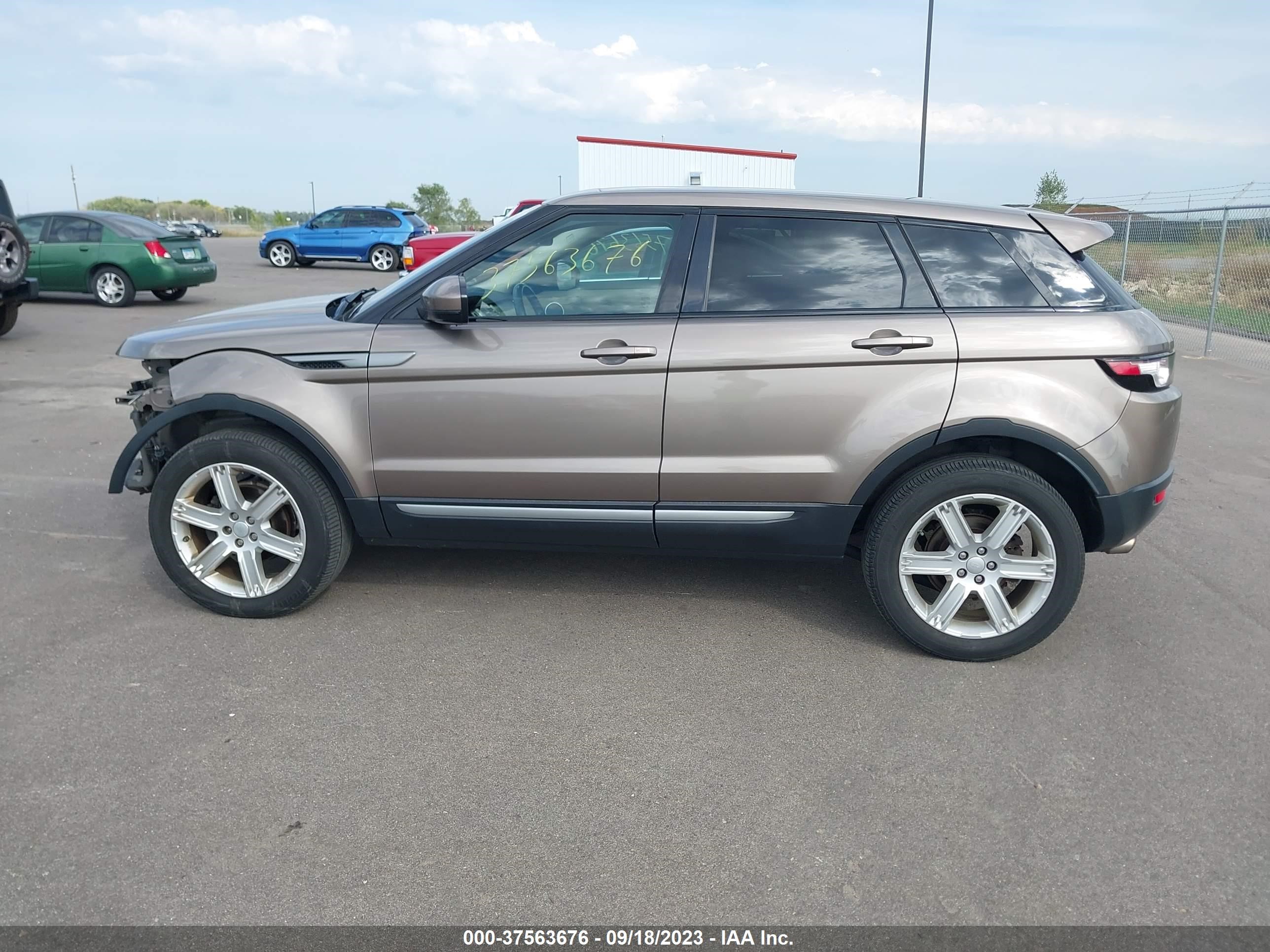 Photo 13 VIN: SALVP2BG1FH076336 - LAND ROVER RANGE ROVER EVOQUE 